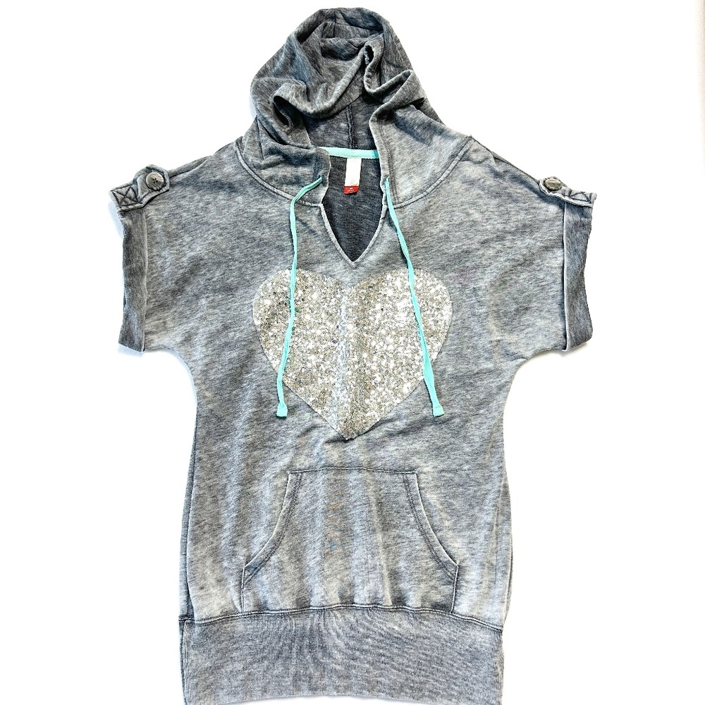No Boundaries Hooded Sweatshirt Juniors Size M (7-9) Gray Sequin Heart